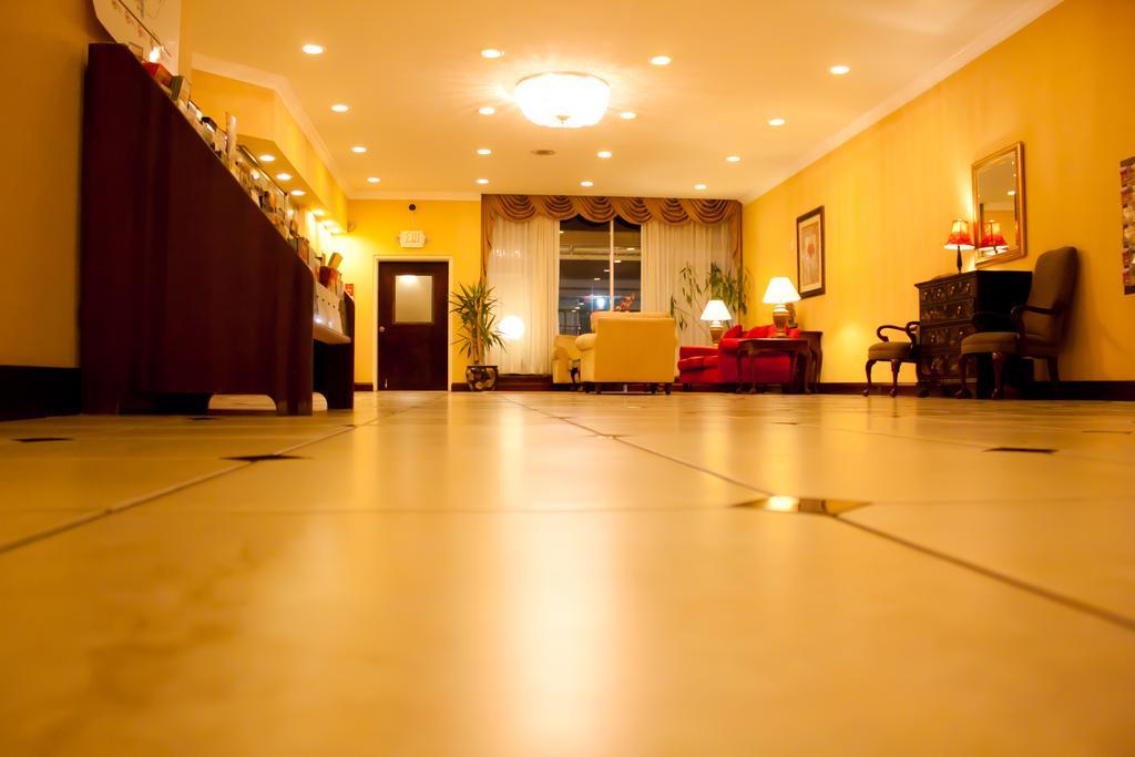 Days Inn By Wyndham Washington Dc/Gateway Esterno foto