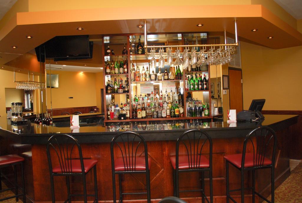 Days Inn By Wyndham Washington Dc/Gateway Esterno foto
